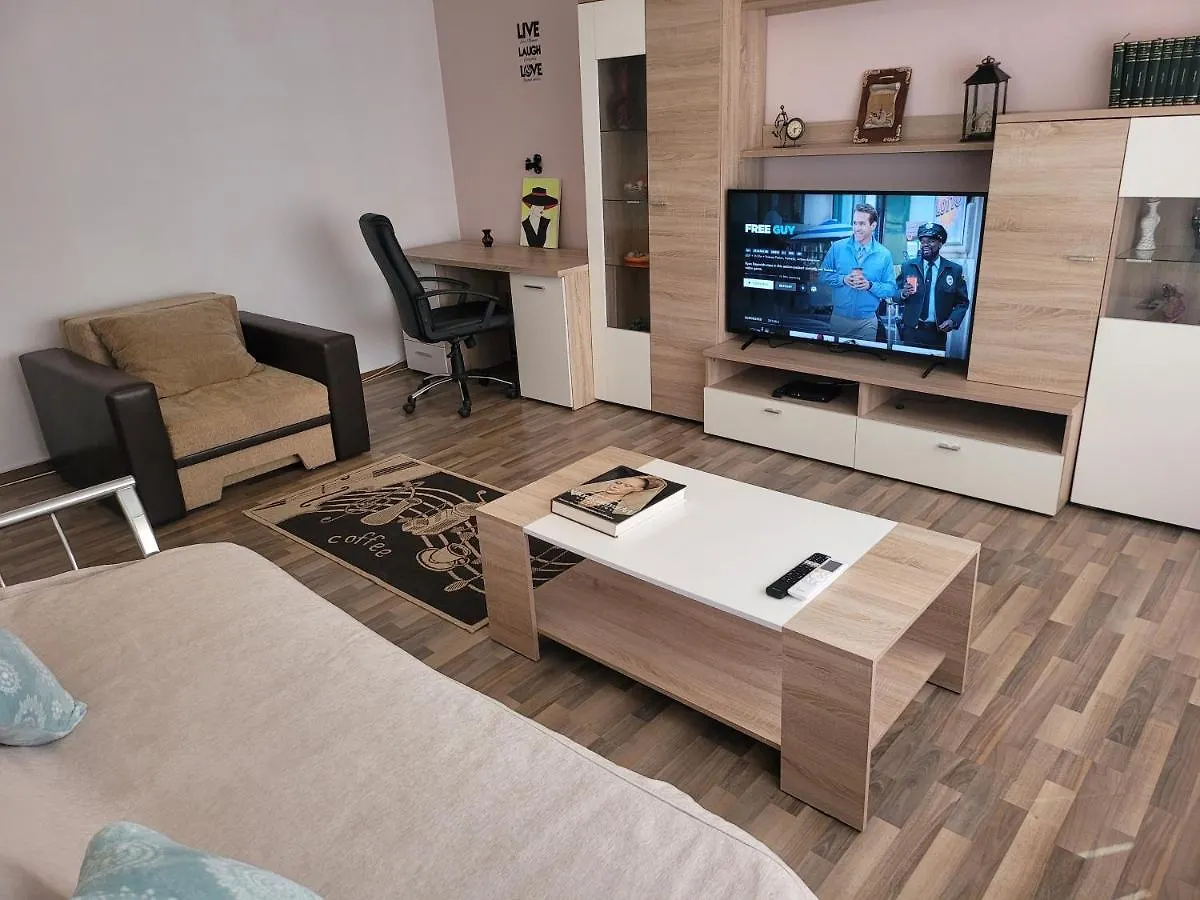 Апартаменты Quiet, Relaxing, Family Friendly Бухарест 0*,
